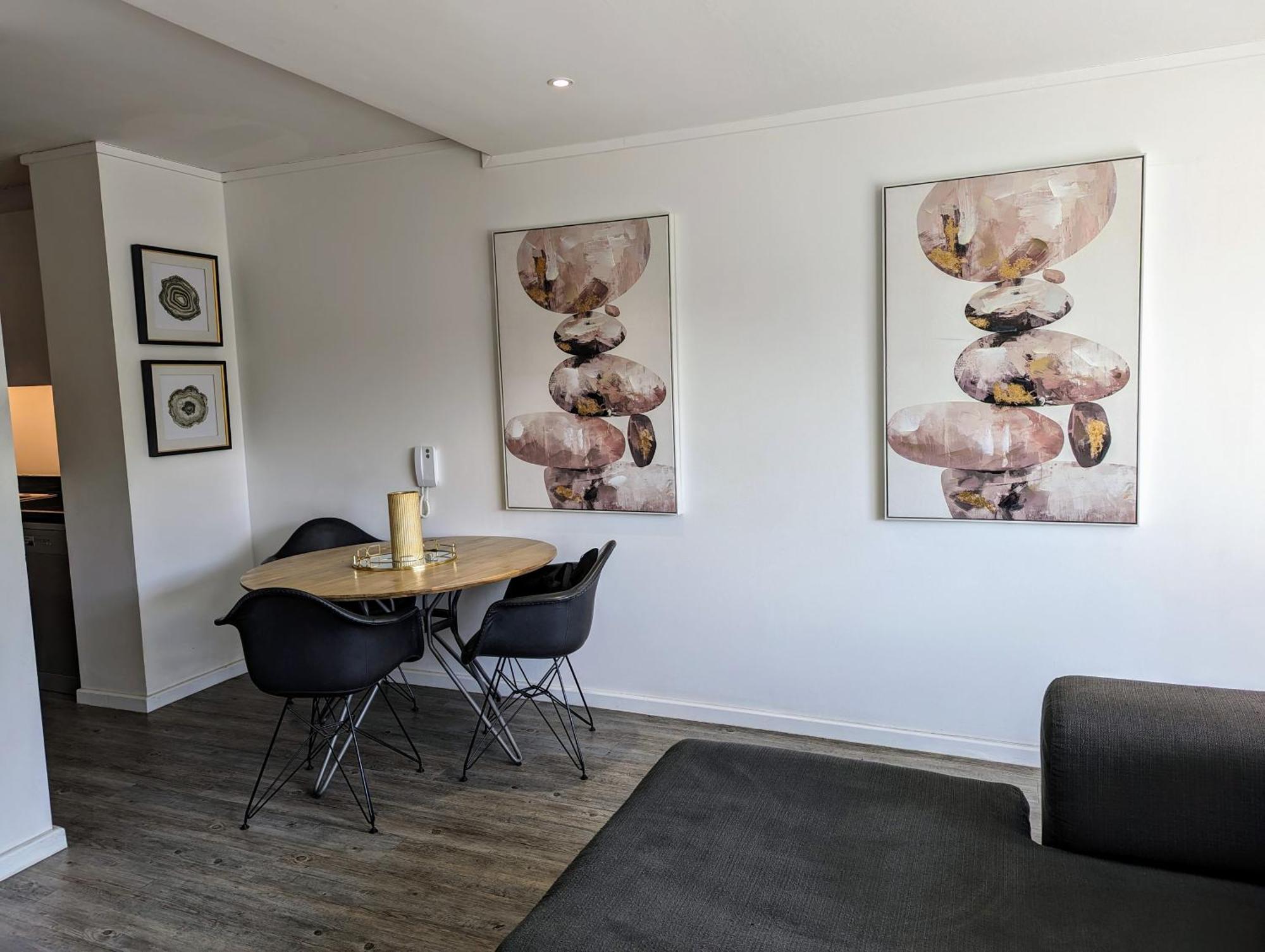 Modern Retreat In District Six